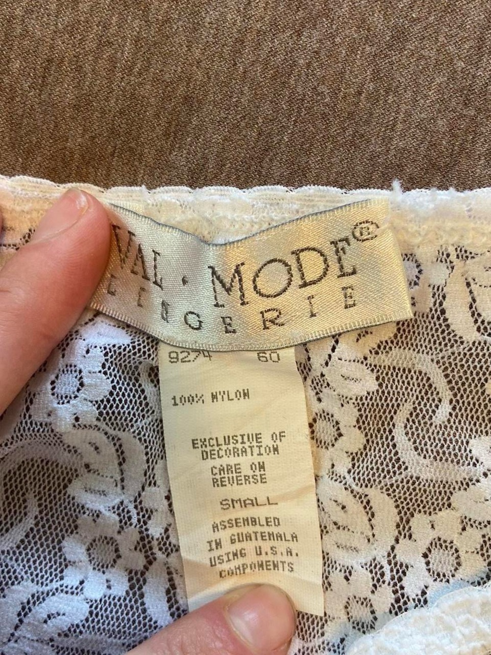 Vintage white nylon lace bodice midi slip dress - Picture 5 of 5